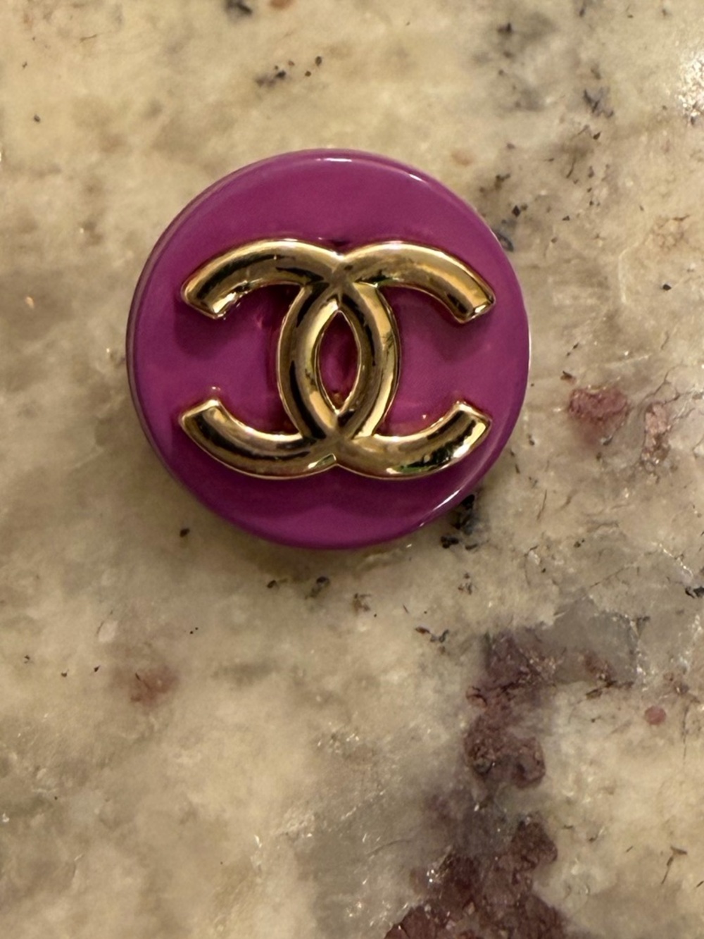 Chanel Pink Button - stamped - Picture 1 of 4